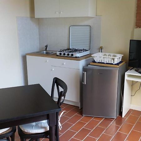 Montevecchio Apartments Montopoli in Val dʼArno Kültér fotó