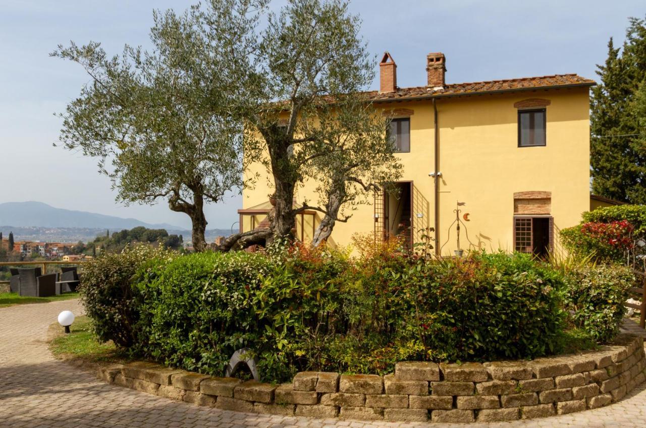 Montevecchio Apartments Montopoli in Val dʼArno Kültér fotó